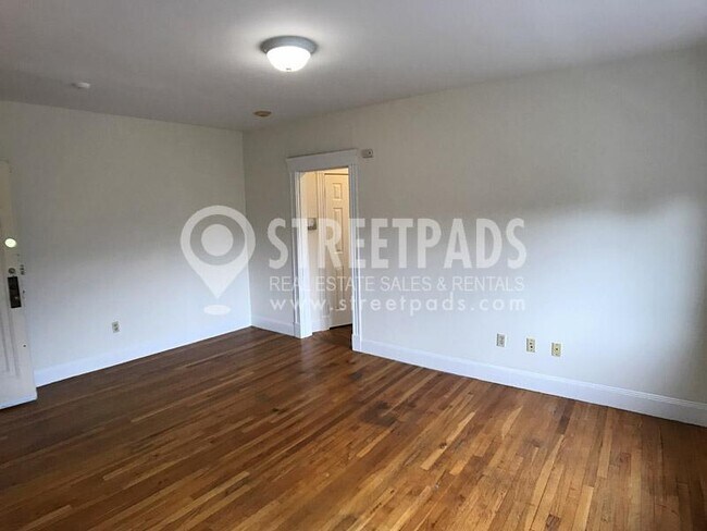 Photo - 2 bedroom in Cambridge MA 02138