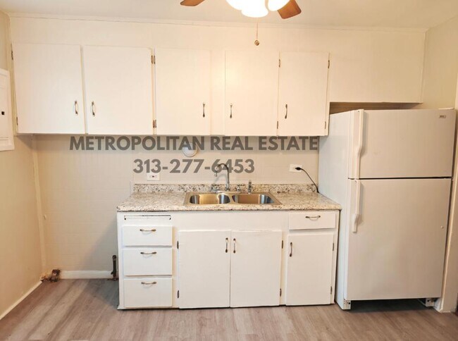 Photo - 31820 Bay Ct