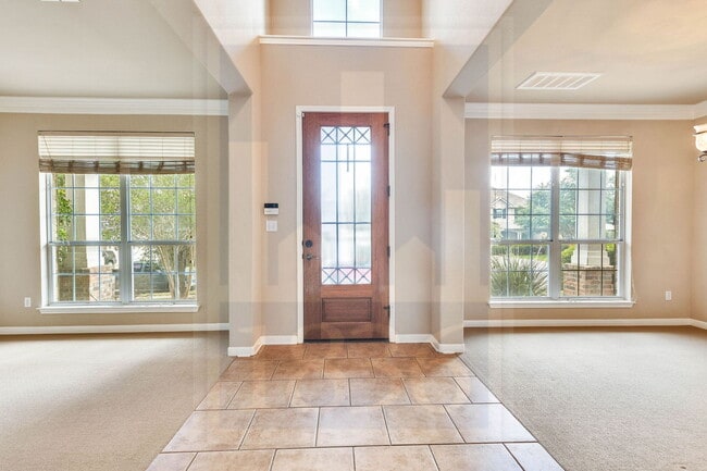 Photo - 150 Abbey Dr