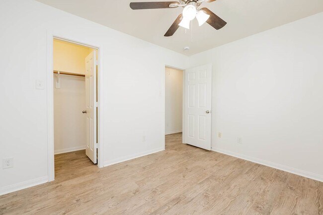 Photo - 922 Doubletree Glen Dr