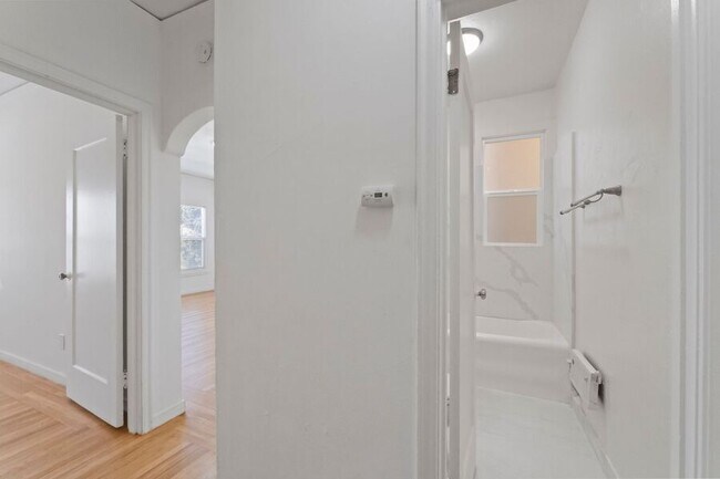 Photo - 1856 Spruce St Unit 05