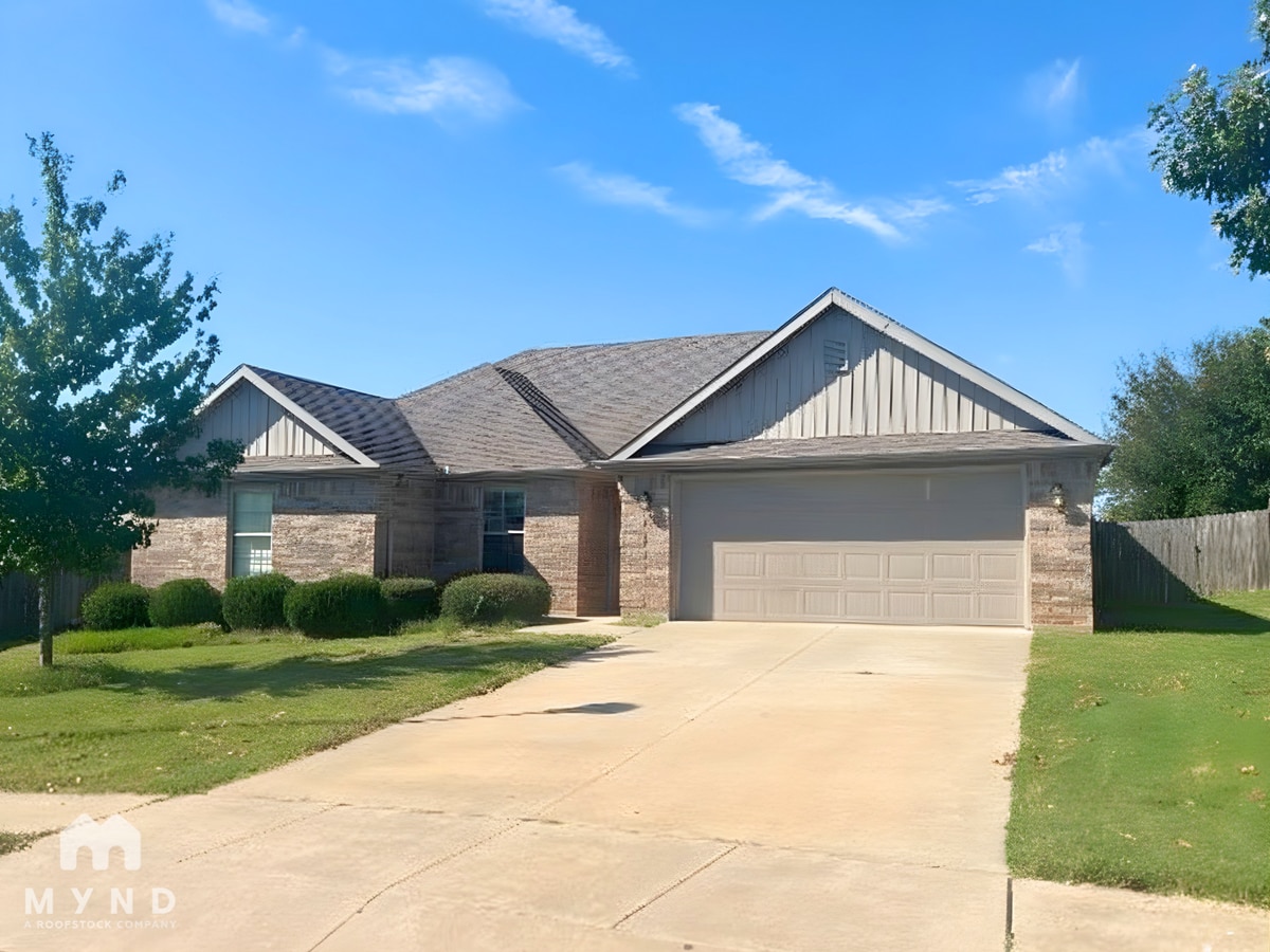 Photo - 1020 Tarah Knolls Cir