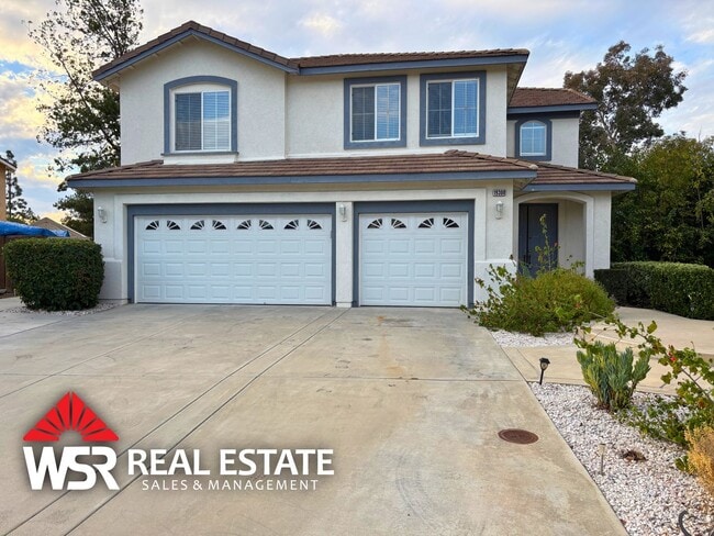 Building Photo - Stunning Orangecrest Rental – Pool, Yard, 3-Car Garage & More!