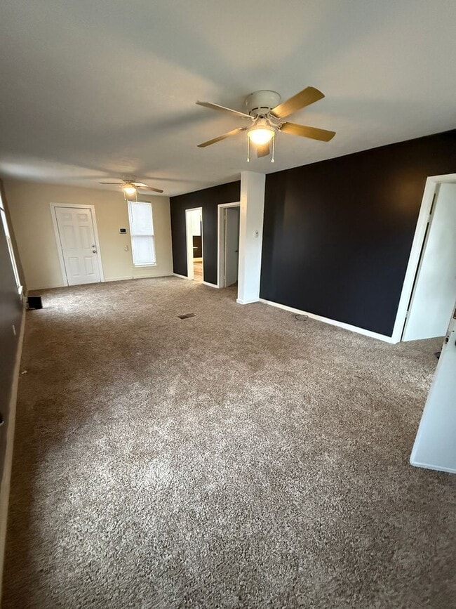 Photo - 2 bedroom/1 bath house with 2 car garage