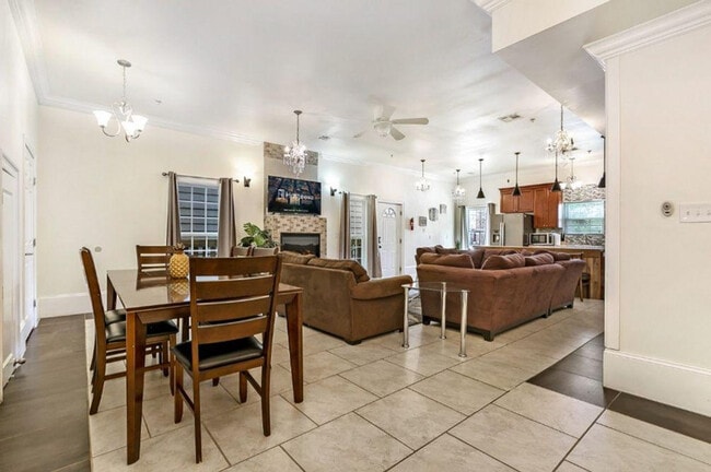 Building Photo - 1818 Carondelet St Unit ID1269248P Rental