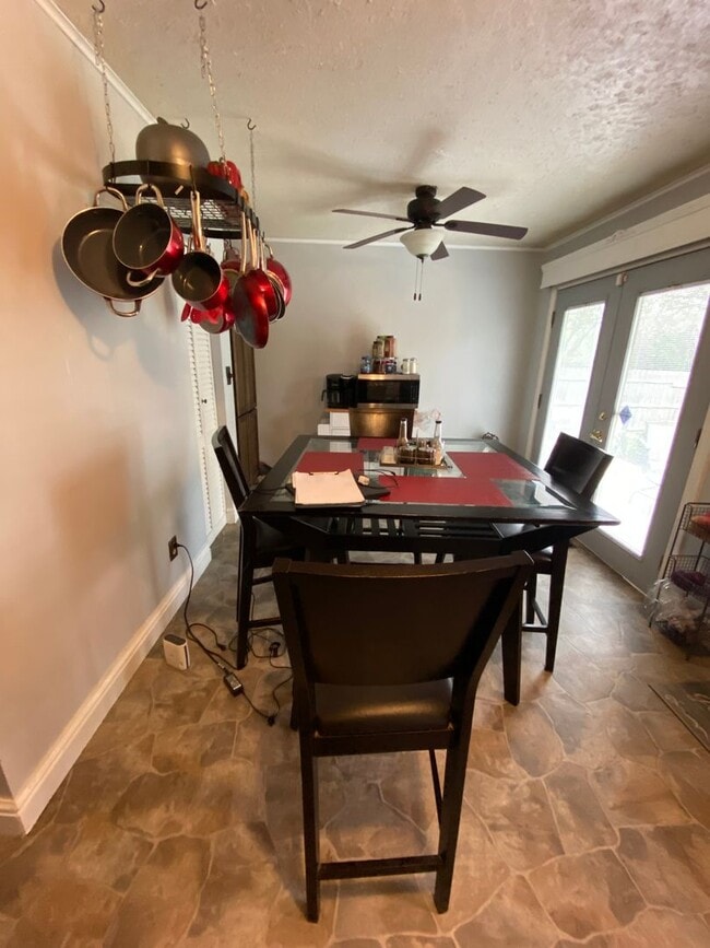 Photo - 3 Bedroom Single Family Home with giant ba...