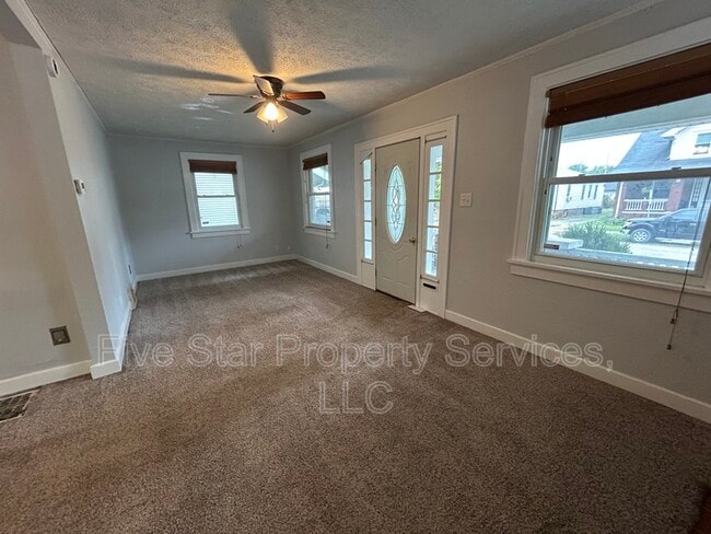 Photo - 207 E Spruce St Unit 207