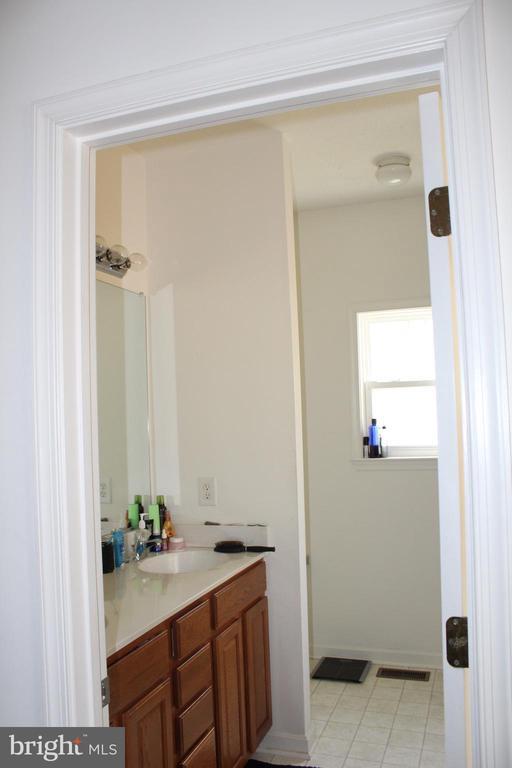 Photo - 211 Dogwood Ave