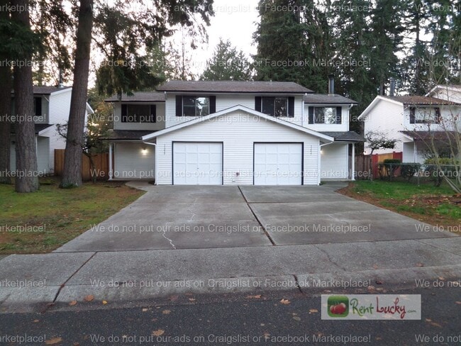 Building Photo - Freshly Updated 3-Bedroom Duplex w/Attached Garage in Great Federal Way Location!!