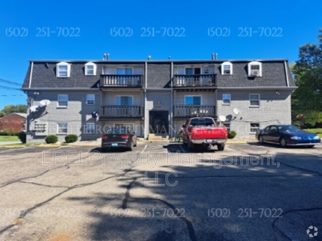 Building Photo - 4500 Landside Dr Rental