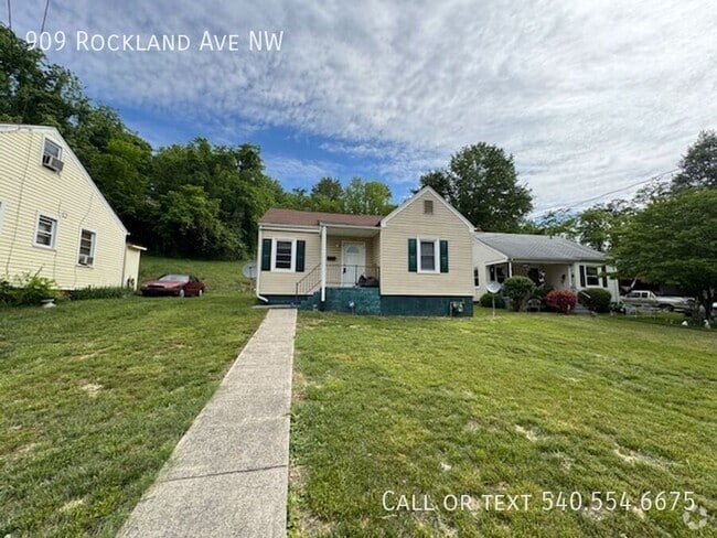 Building Photo - 909 Rockland Ave NW Rental