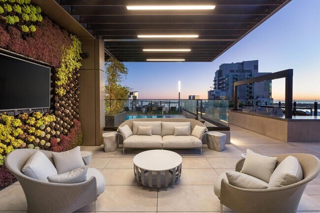 Photo - 675 Ninth Ave Condo Unit 1904