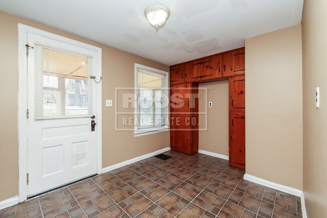 Photo - Three bedroom, one bathroom single home in Springfield