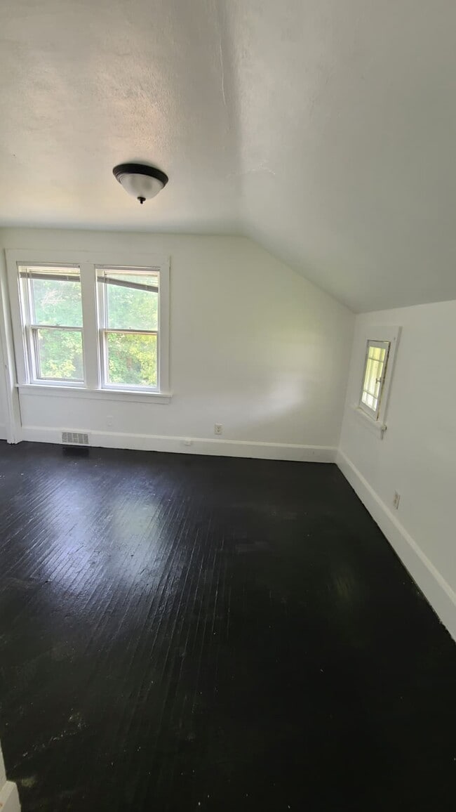 Photo - 513 N Sunset Ave