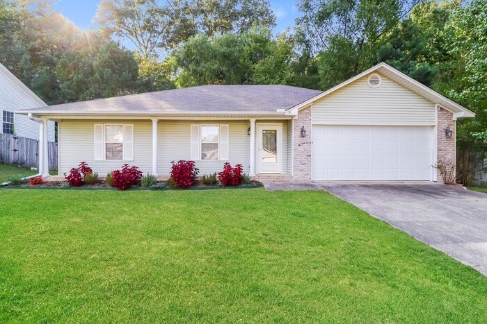 4326 Glenda Ln