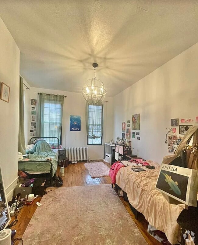 Building Photo - 25 Beaver St Unit 2R Rental