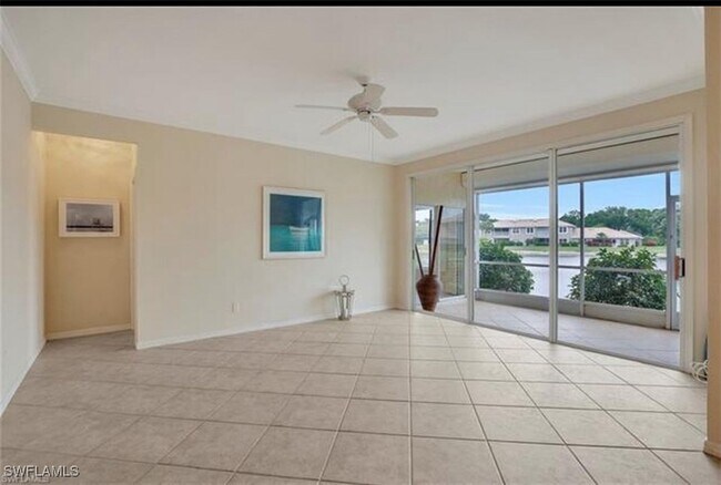 Photo - 298 Emerald Bay Cir Unidad K6