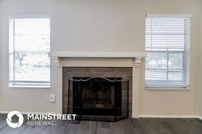 Photo - 1406 Prairie Lake Blvd