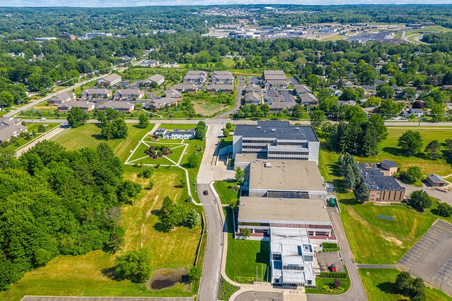 Laurel Springs Apartments