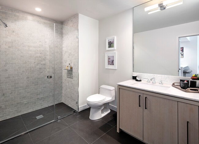 Photo - Argyle House