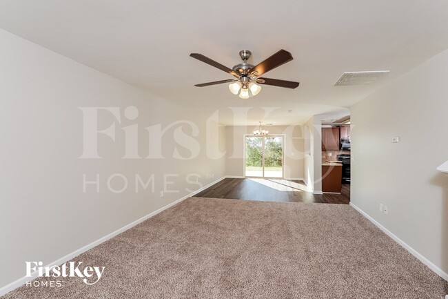Photo - 145 Briar Ridge Ln