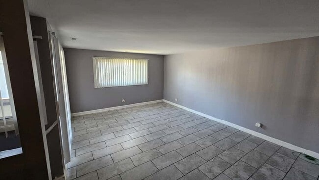 Photo - 4014 193rd St