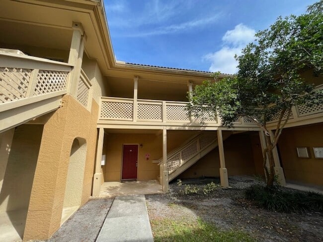 Photo - Palm Lakes Condominium