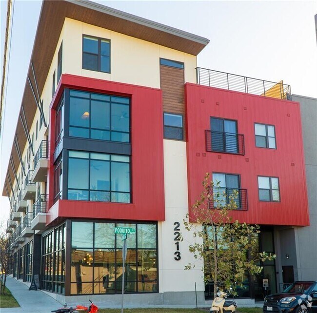 Building Photo - 2213 Poquito St Unit 224 Rental