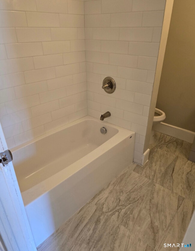 Photo - 35 Ives St