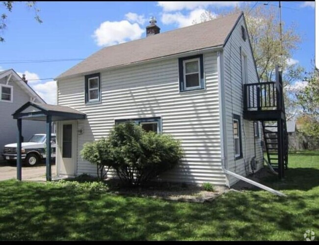 Building Photo - Charming 2 Bedroom 1 Bath Single Family Ho... Rental