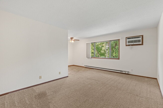 Photo - Spruce Place Apartments