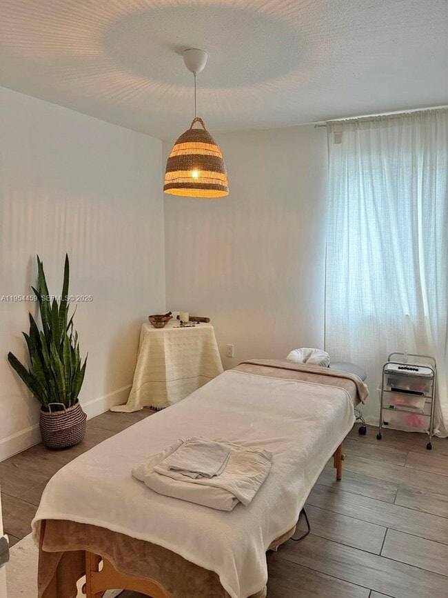 Photo - 555 NE 70th St Unit 1st floor