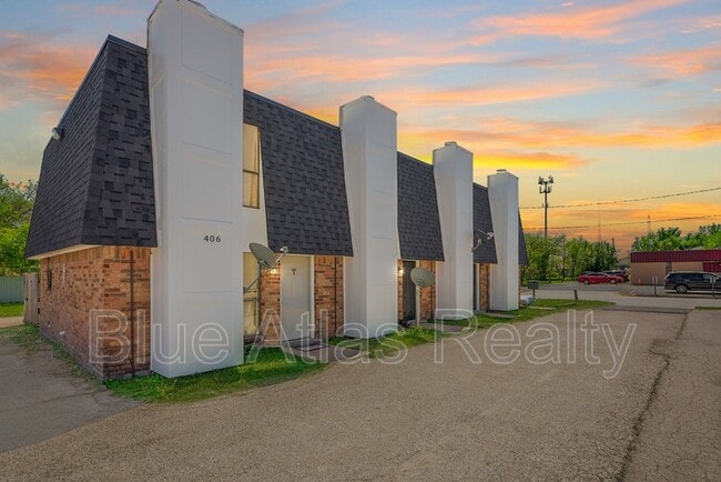 Building Photo - 406 Noble Ave