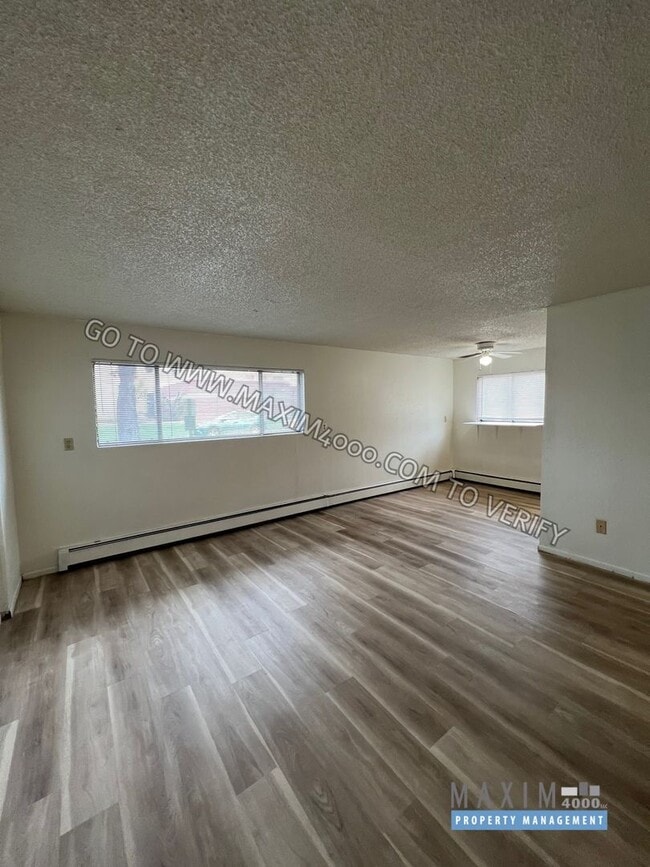 Photo - 1140 Walnut Ave Unidad 14