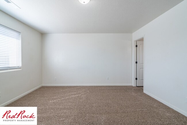 Photo - Conveniently located 3 Bedroom Townhome