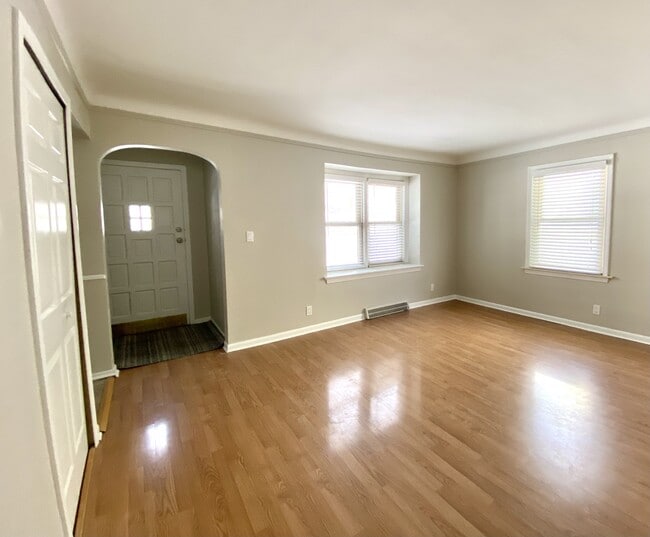 Photo - 1316 N Vermont Ave