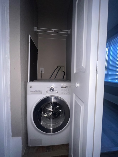 Photo - 312 E Olive Pl