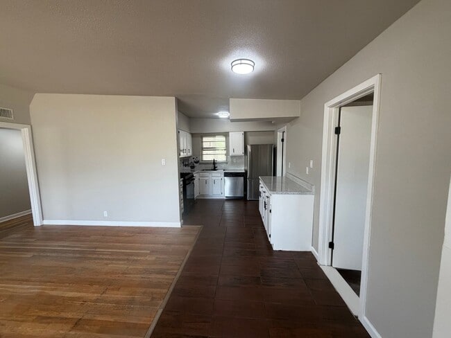 310 Hialeah Ave