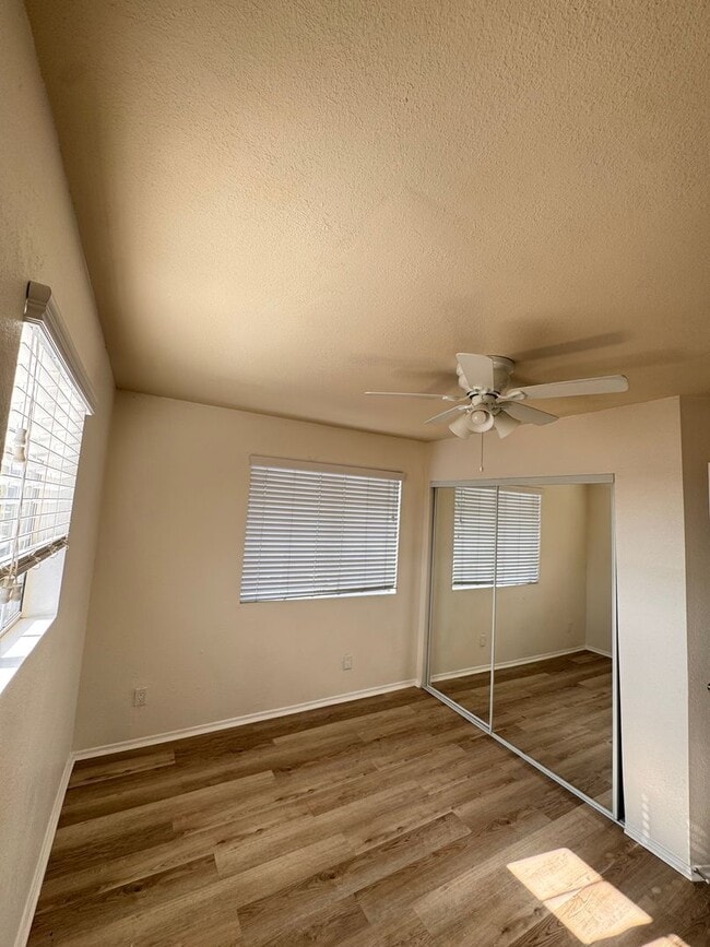 Photo - 1060 McFarland Ave Unit SFR