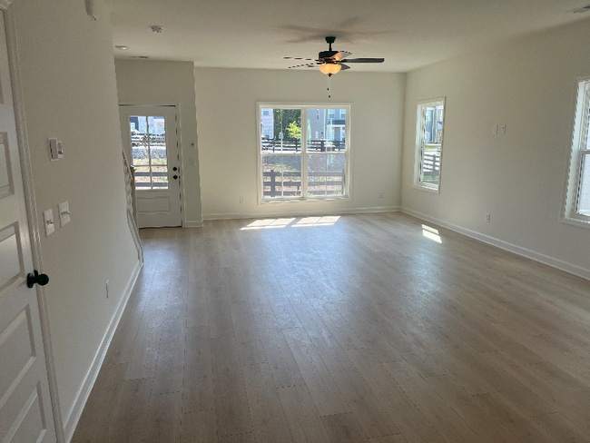 Photo - 244 Holywell Dr