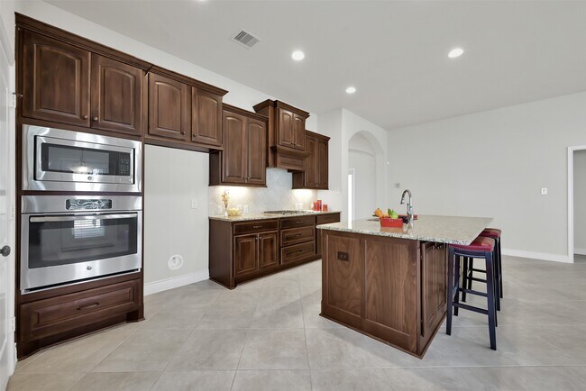 Photo - 150 N Greatwood Glen Pl