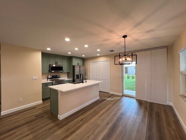 Photo - 2/2 Duplex / New Construction