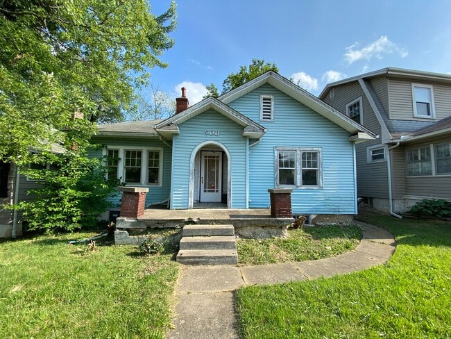 Building Photo - Charming 2 bedroom / 1 bath house