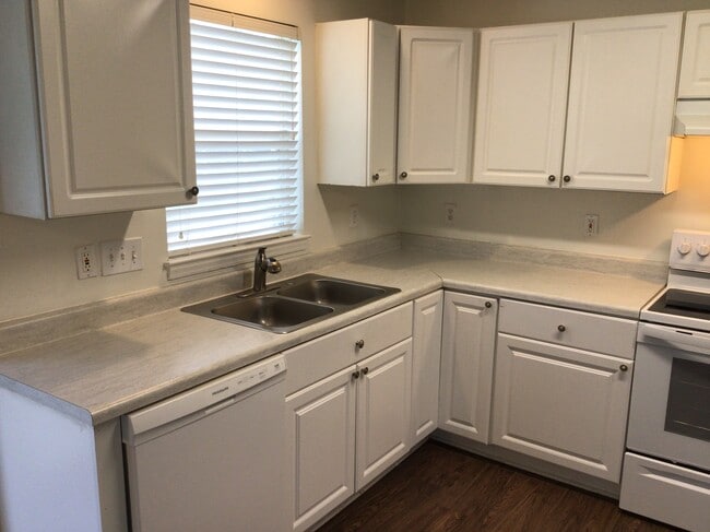 Photo - 9401 Fetlock Ct