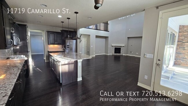 Photo - 11719 Camarillo St