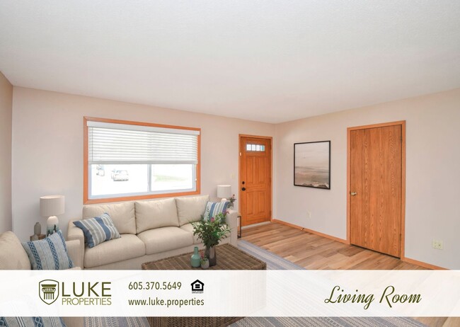 Photo - 5213 E Prospect St