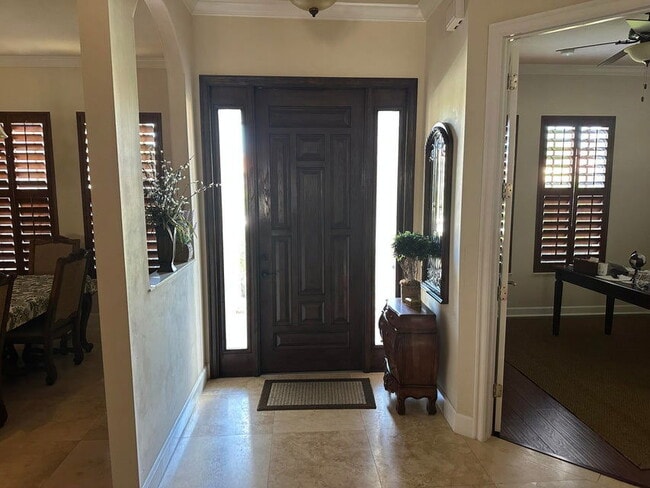 Photo - 860 SW Grand Reserves Blvd