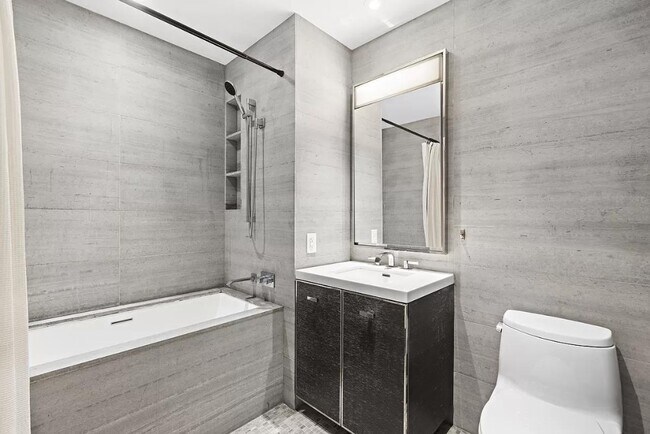 Photo - 252 South St Unidad 24B