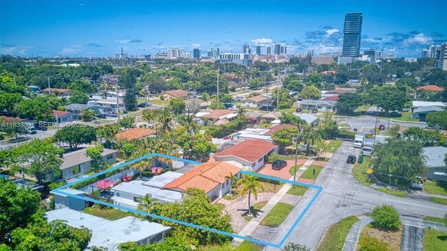 Photo - 2545 NE 214th St