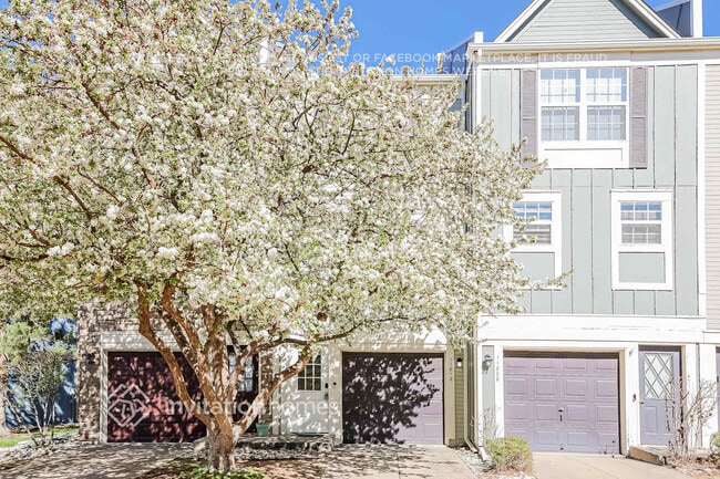 Building Photo - 11812 E Kepner Dr